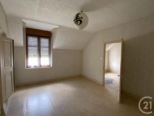Maison à vendre  8 pièces - 176 m 2   LA GUERCHE SUR L AUBOIS  - 18