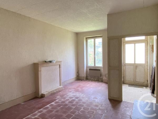 Maison à vendre  8 pièces - 176 m 2   LA GUERCHE SUR L AUBOIS  - 18