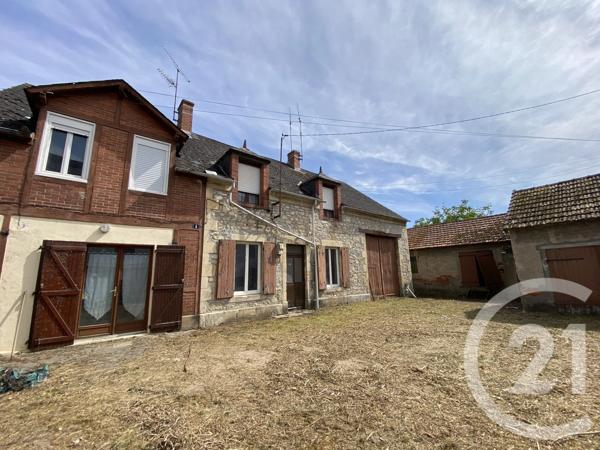 Maison à vendre  8 pièces - 176 m 2   LA GUERCHE SUR L AUBOIS  - 18