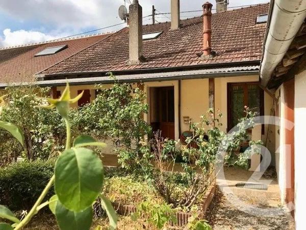 Maison à vendre  8 pièces - 176 m 2   LA GUERCHE SUR L AUBOIS  - 18