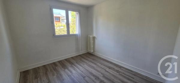 Appartement F2 à vendre  2 pièces - 42,25 m 2   ST MAUR DES FOSSES  - 94