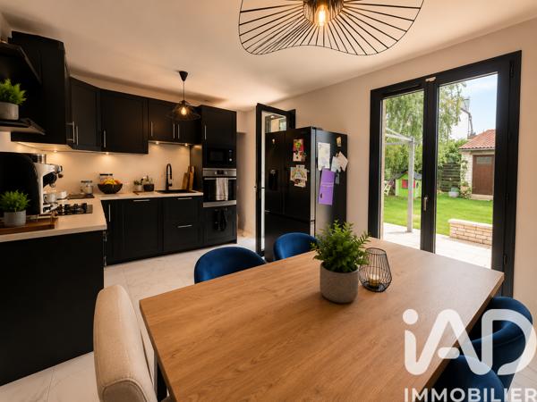Maison à vendre 7 pièces 110 m² Trappes