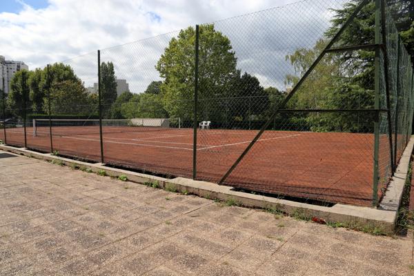 CHATOU 78400 APPARTEMENT EN REZ DE JARDIN