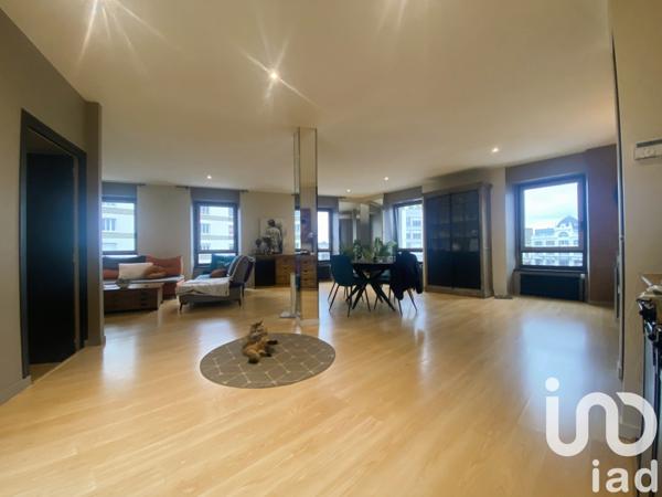 Appartement 4 pièces de 131 m² à Saint-Brieuc (22000)