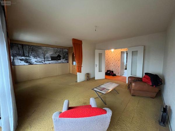 Appartement à rénover à vendre à Châteauroux dans l'Indre (36000), ref : 36004/232   
LES MARINS
