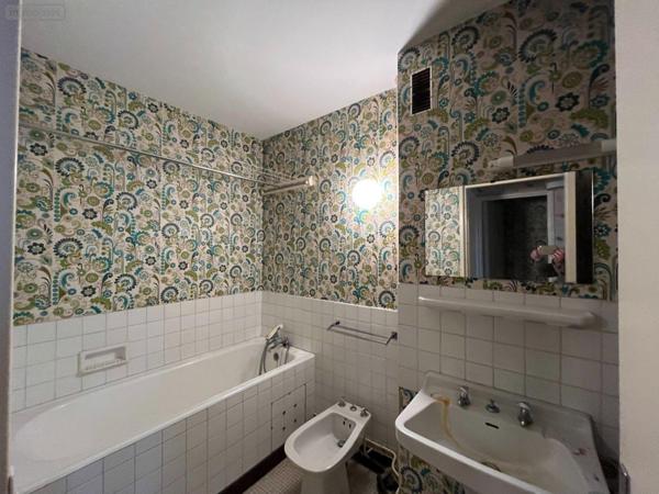 Appartement à rénover à vendre à Châteauroux dans l'Indre (36000), ref : 36004/232   
LES MARINS