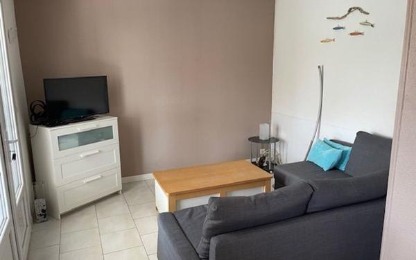 Appartement à vendre    4 pièces • 61 m2 Six-Fours-les-Plages