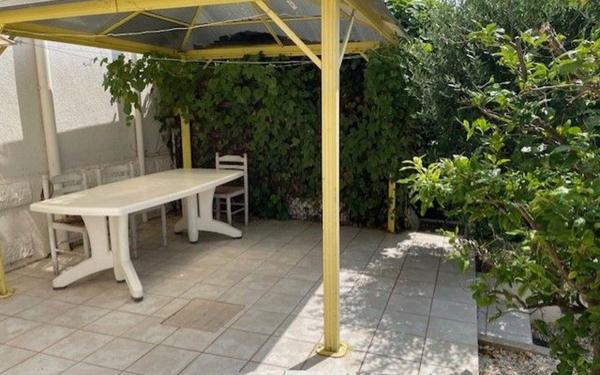 Appartement à vendre    4 pièces • 61 m2 Six-Fours-les-Plages