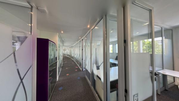 Issy-les-Moulineaux (92130) BUREAUX A LOUER 396m² Issy les Moulineaux - Métro Ligne 12 corentin Celton