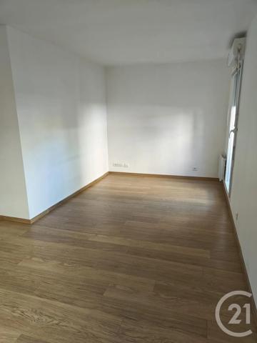 Appartement F3 à vendre  3 pièces - 55,72 m 2   MORANGIS  - 91