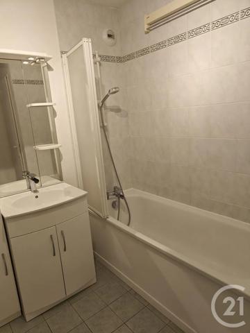 Appartement F3 à vendre  3 pièces - 55,72 m 2   MORANGIS  - 91