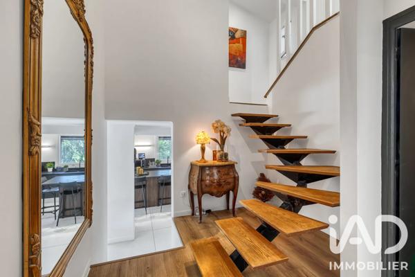 Maison à vendre 9 pièces 243 m² Vimines