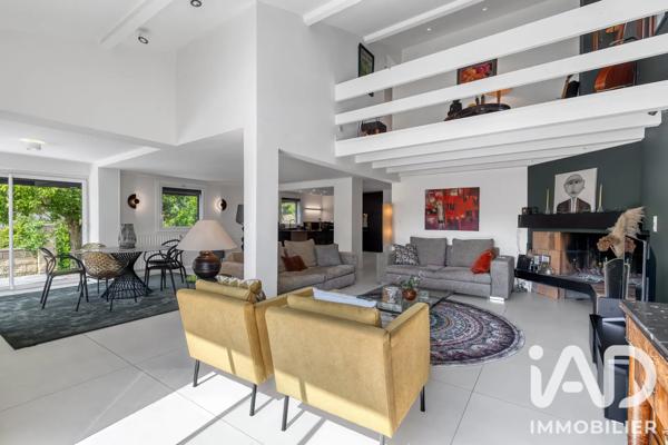 Maison à vendre 9 pièces 243 m² Vimines