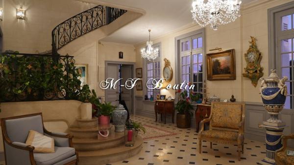 Maison à ROUEN, 76000 - 13 pièces 600m²