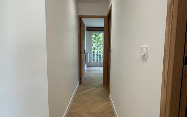 Appartement à vendre    3 pièces • 60,75 m2 Saint-Maur-des-Fossés