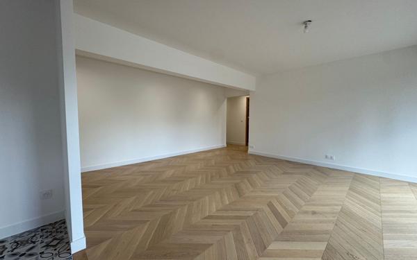 Appartement à vendre    3 pièces • 60,75 m2 Saint-Maur-des-Fossés