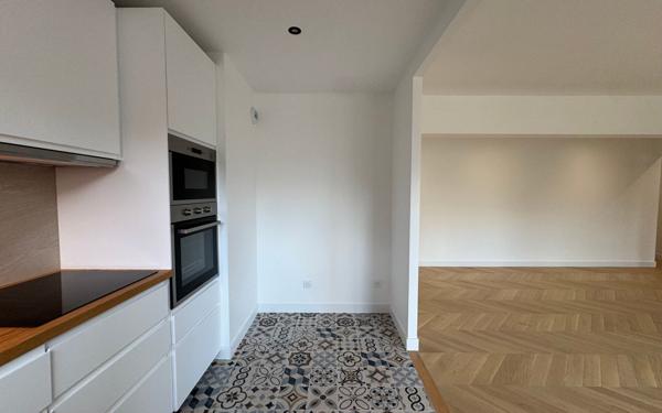 Appartement à vendre    3 pièces • 60,75 m2 Saint-Maur-des-Fossés