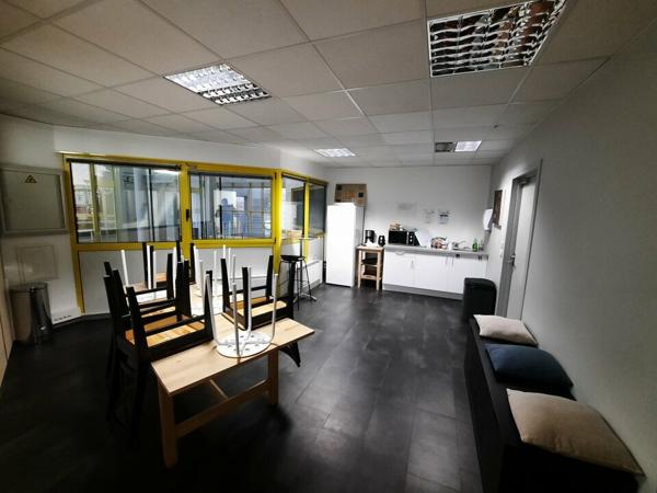 AUBIERE LA PARDIEU A LOUER BUREAUX 270 M² - ETAGE