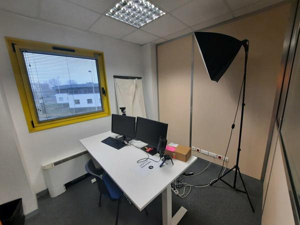 AUBIERE LA PARDIEU A LOUER BUREAUX 270 M² - ETAGE
