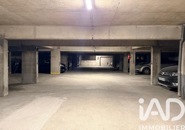 Parking à vendre 10 m² Paris 11