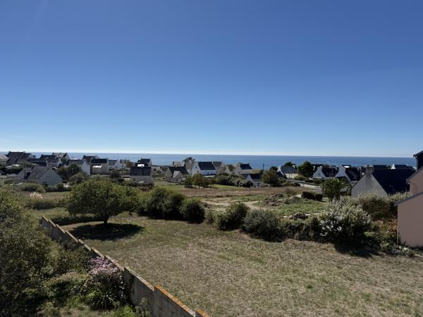 Plouhinec – Maison de 120 m² avec Terrain Constructible de 2100 m² Vue Mer et Plage à Pied