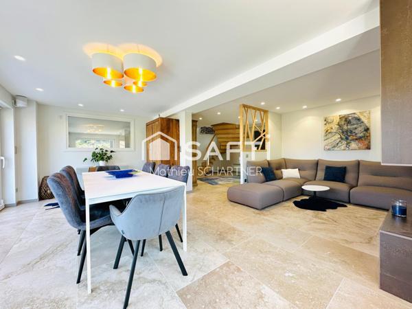 Maison - 7 pièces - 230m²