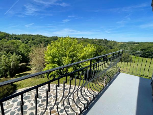 Pavillon avec studio indépendant 145000€ FRESSELINES (23)