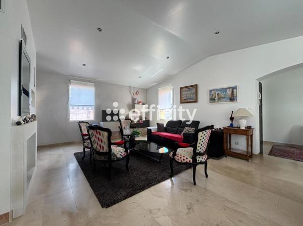 Maison 6 pièces - 220 m²