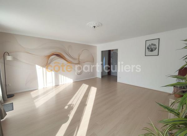 Location
                Maison90,7 m² - 4 Pièces -
                    TROARN (14670)