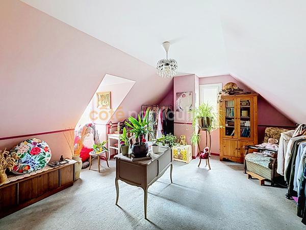 Vente
                Maison101 m² - 5 Pièces -
                    BOURGTHEROULDE INFREVILLE (27520)
