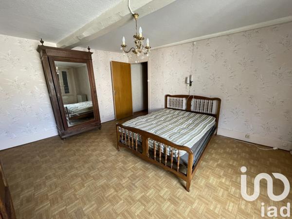 Maison de village 4 pièces de 123 m² à Saint-Just-en-Chevalet (42430)