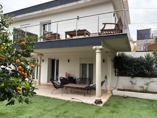 Villa contemporaire sur la commune de VIDABAN