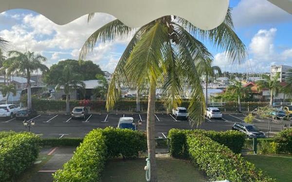 Appartement à louer    2 pièces • 29 m2 Saint-François