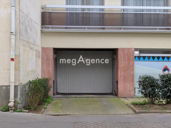 Parking à PARIS 11E ARRONDISSEMENT, 75011 - 13m²