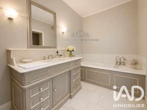 Appartement à vendre 9 pièces 215 m² Marseille 6
