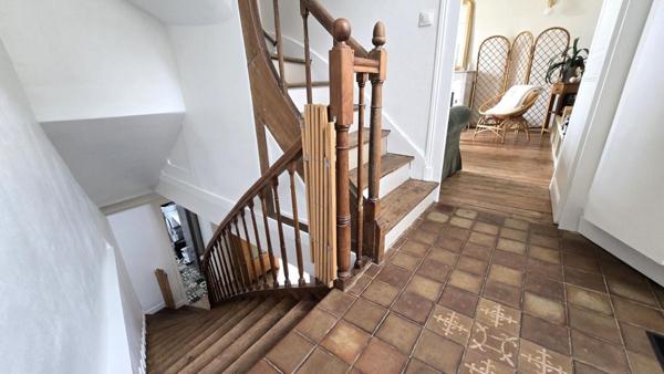 Maison 5 pièce(s) 91 m2 avec jardin près HYPERCENTRE