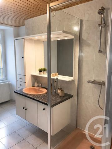 Appartement T2 à vendre  2 pièces - 48 m 2   LA CLUSE ET MIJOUX  - 25