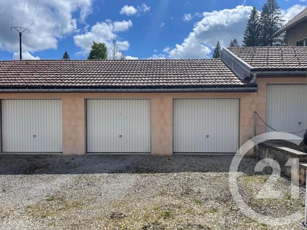 Appartement T2 à vendre  2 pièces - 48 m 2   LA CLUSE ET MIJOUX  - 25