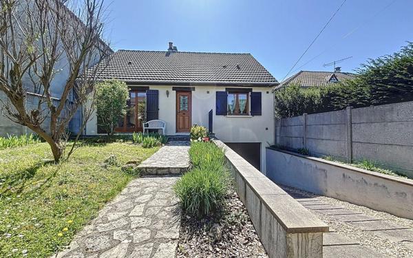 Maison à vendre    3 pièces • 78 m2 Viry-Châtillon