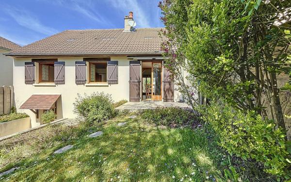 Maison à vendre    3 pièces • 78 m2 Viry-Châtillon