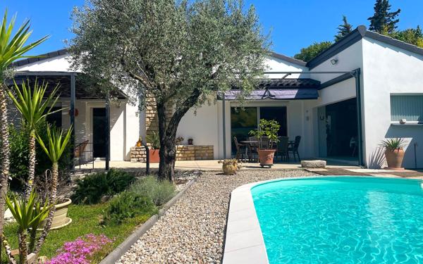 Maison à vendre    5 pièces •  Montélimar