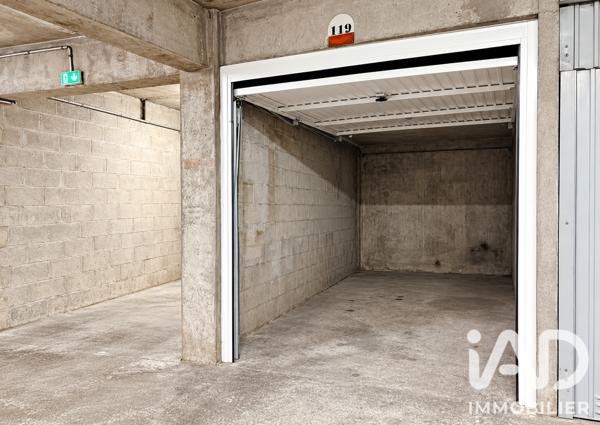 Parking à vendre 12 m² Paris 11