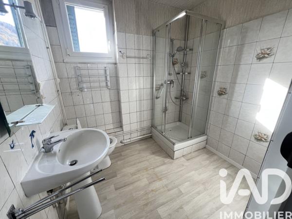 Appartement à vendre 3 pièces 75 m² Vic-sur-Cère