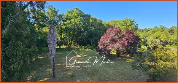 Immeuble en pierre ; 1 maison, 3 appartements