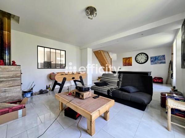 Maison 15 pièces - 385 m²