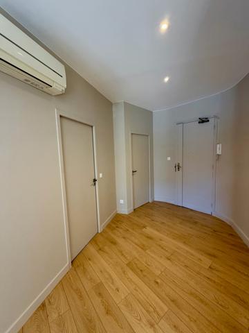 Appartement 3 pièce(s) 2 chambre(s) 70 m²