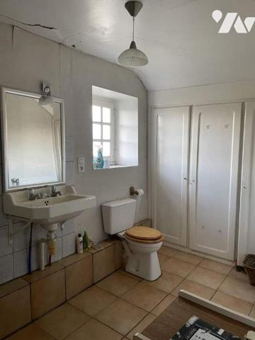 GRANDE MAISON DE VILLE