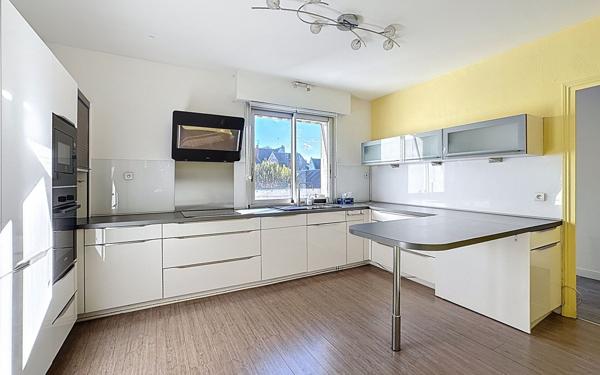 Appartement à vendre    4 pièces • 147,42 m2 Tours