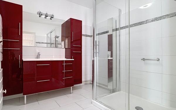 Appartement à vendre    4 pièces • 147,42 m2 Tours