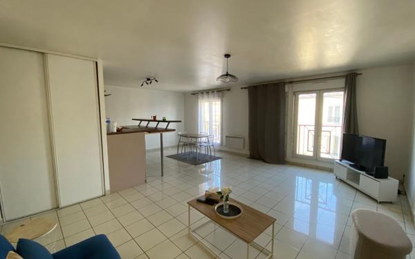 Appartement à vendre    3 pièces • 70,05 m2 Mantes-la-Ville